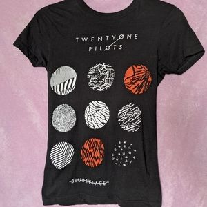 🌚 Twentyone pilots t-shirt